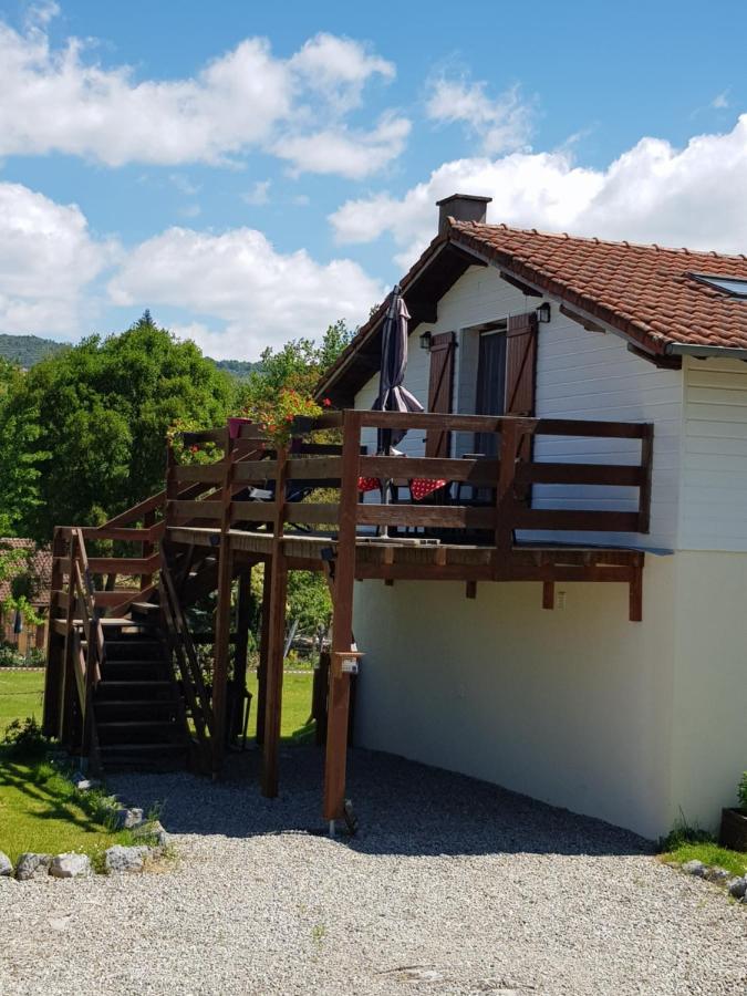 Les Trois Lions Apartment Foix Bagian luar foto