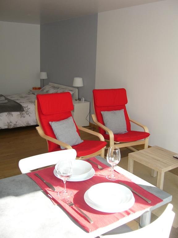Les Trois Lions Apartment Foix Bagian luar foto